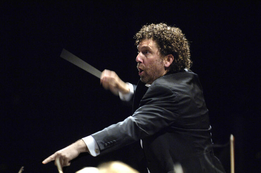 WASO image Asher Fisch, Principal Conductor