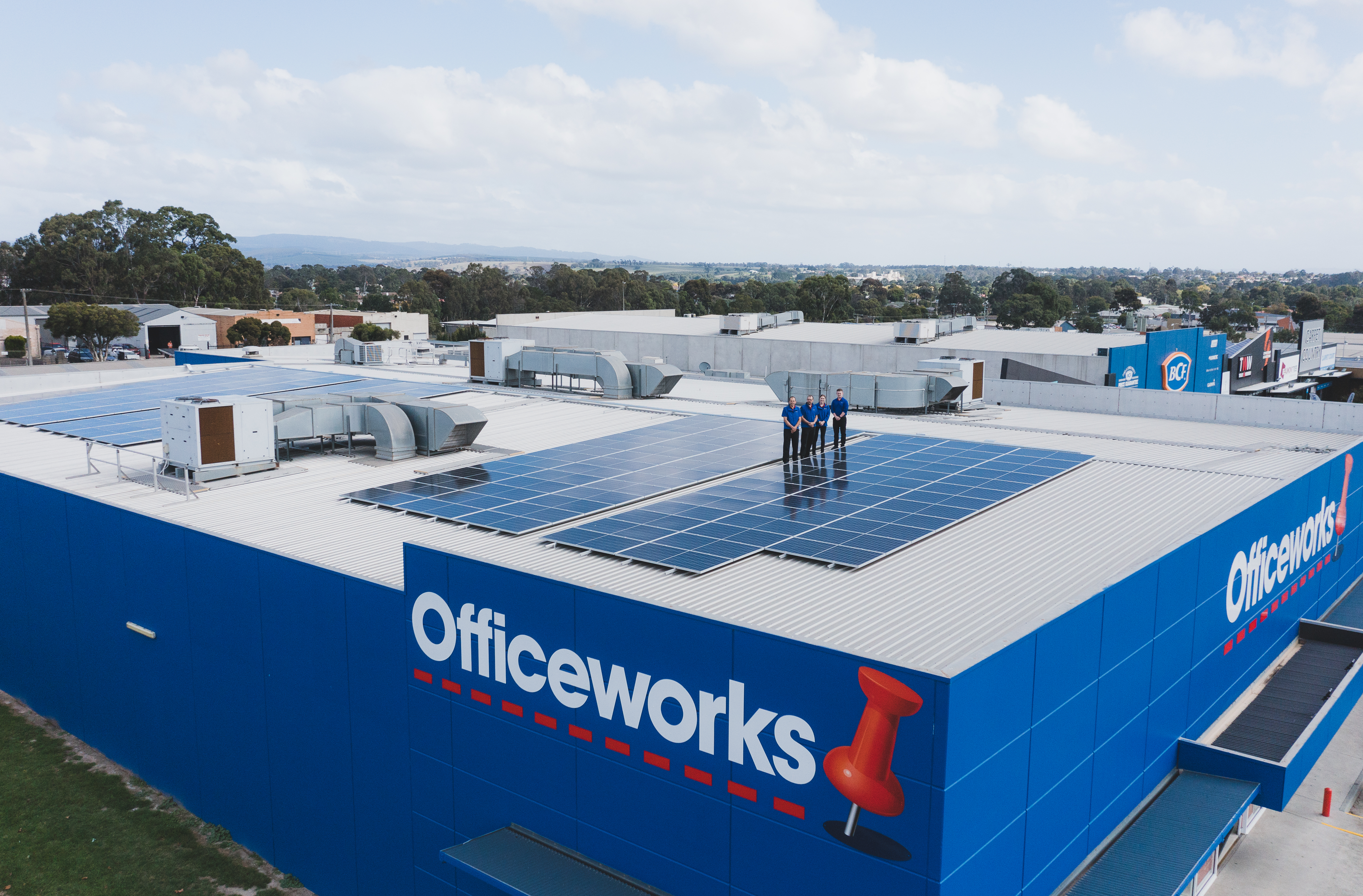OW Traralgon Solar TM on roof wide angle